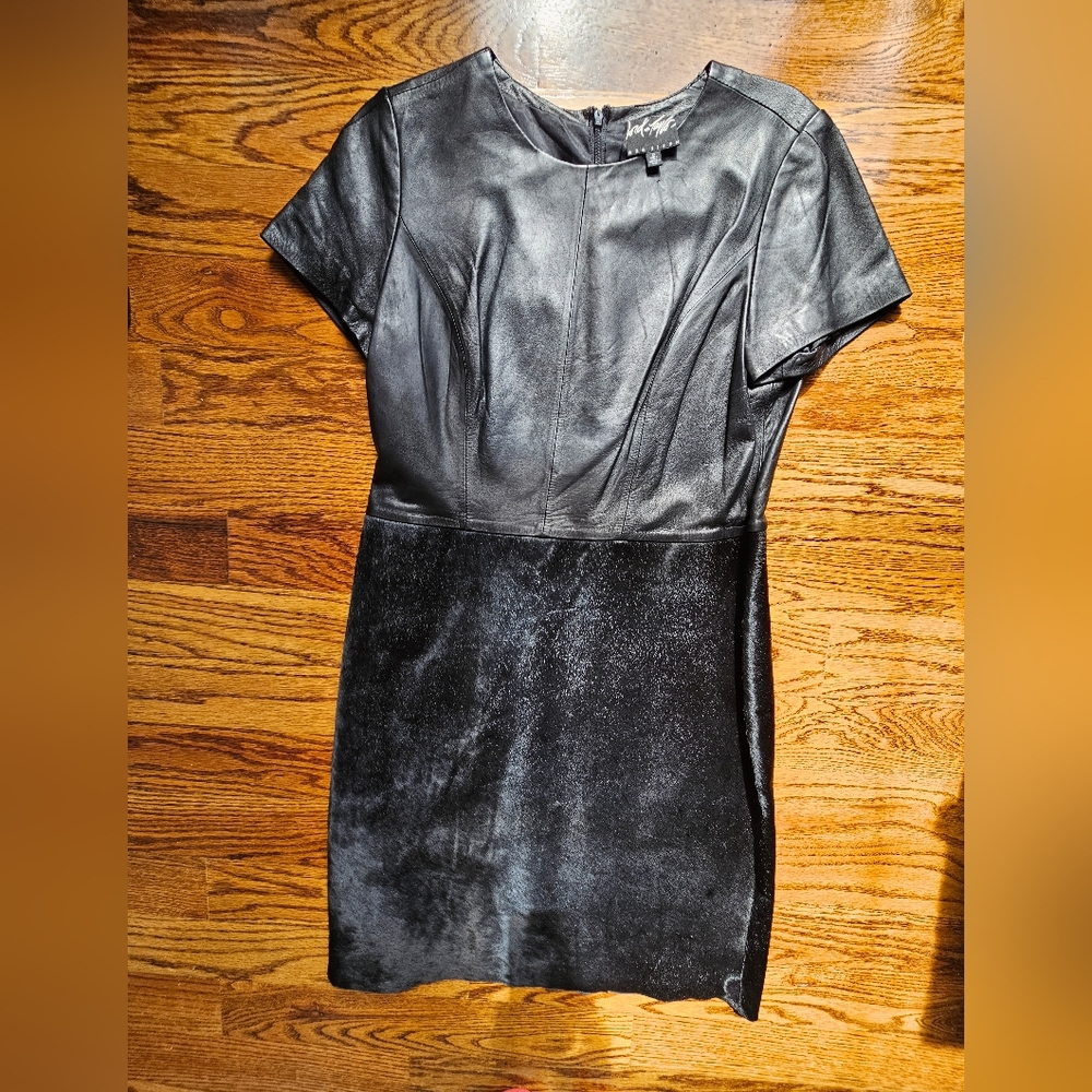 NWOT  LORD & TAYLOR "424 FIFTH"l Black Leather dress w 100% Genuine Calf Fur